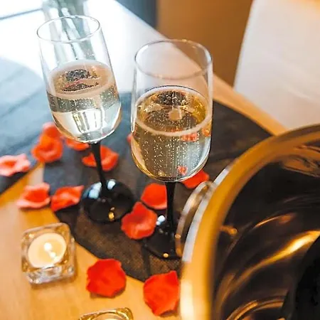 La Romantique Avec Jacuzzi Au Coeur De Aparthotel 4*