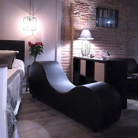 La Romantique Avec Jacuzzi Au Coeur De Aparthotel