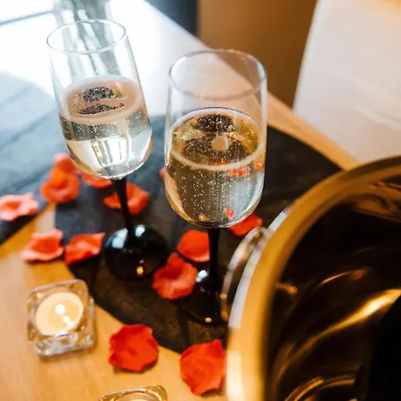 La Romantique Avec Jacuzzi Au Cœur De Perpignan